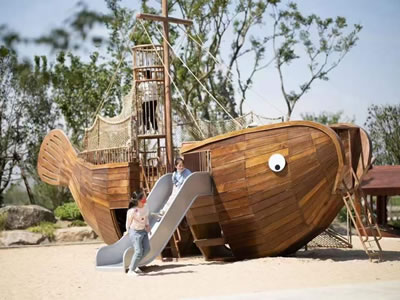 户外主题造型游乐设备生产商