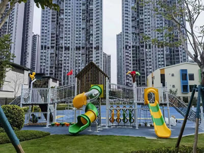 儿童塑料滑梯供应商
