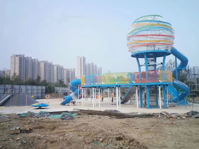 儿童塑料滑梯多少钱